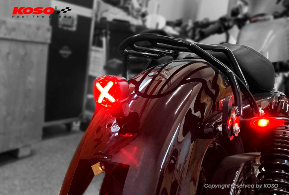 LED Rücklicht mit Bremslichtfunktion, GT-02S Klares Glas E-geprüft mit Halter