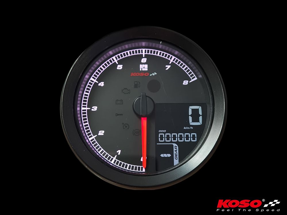 KOSO HD-01-04 für XL-883 & XL-1200 2004 - 2013 // Dyna 2004-2011 schwarzer Rand