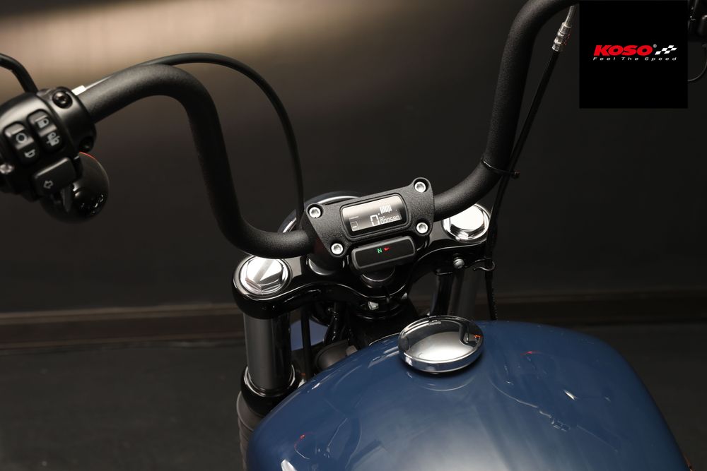 Koso D2 Multifunktions Meter passend für HD  ® Streetbob 2018-2022