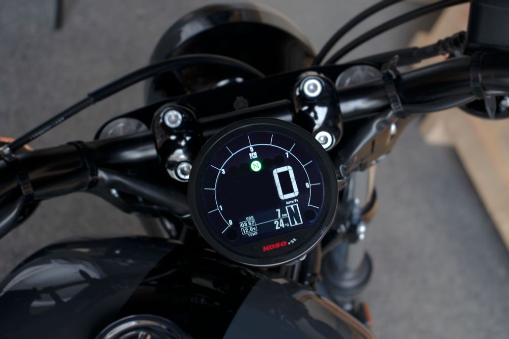DL-04 B suitable for Yamaha Bolt (2022) *