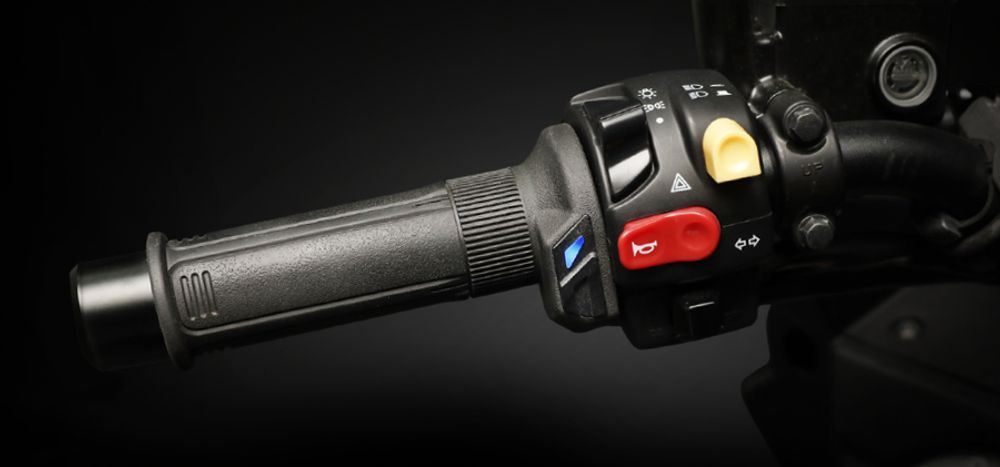 Heated grips 1 inch + 1 1/8 inch L=130mm (HG-13 with integrated switch)